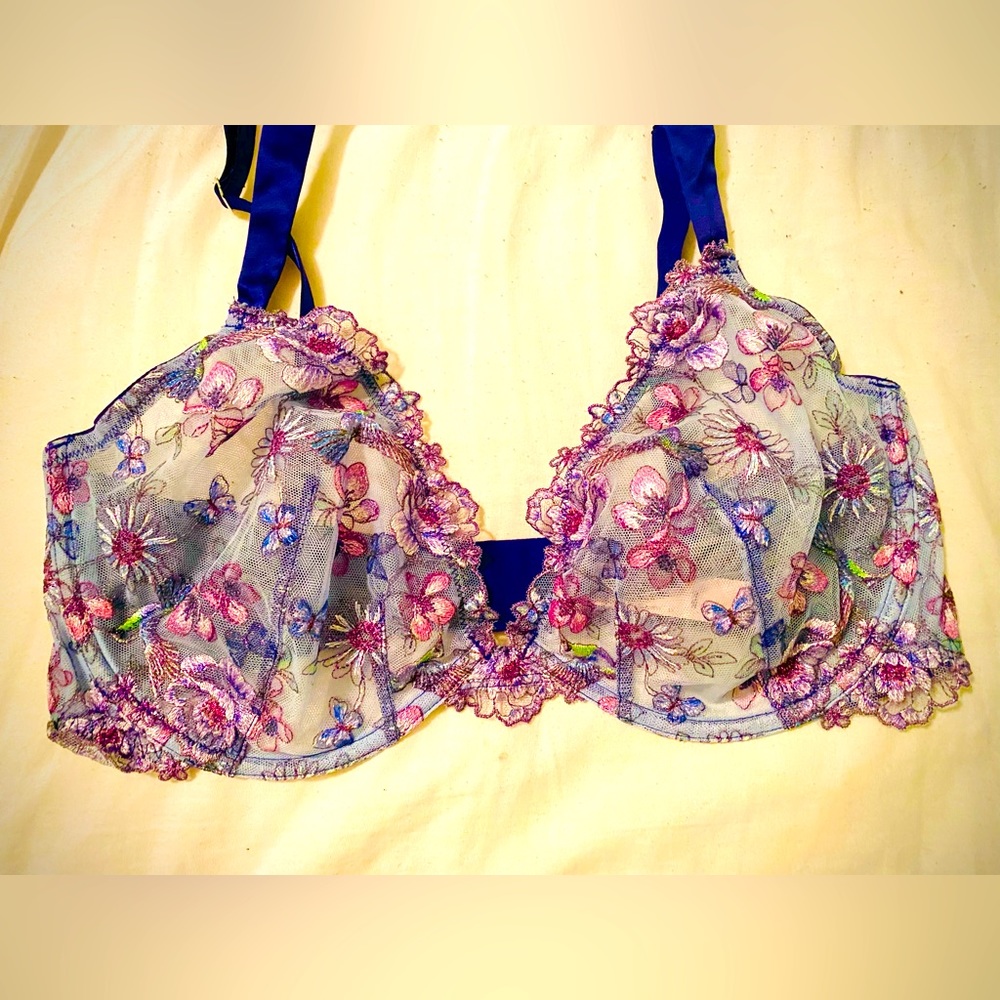 Victoria’s Secret Bra